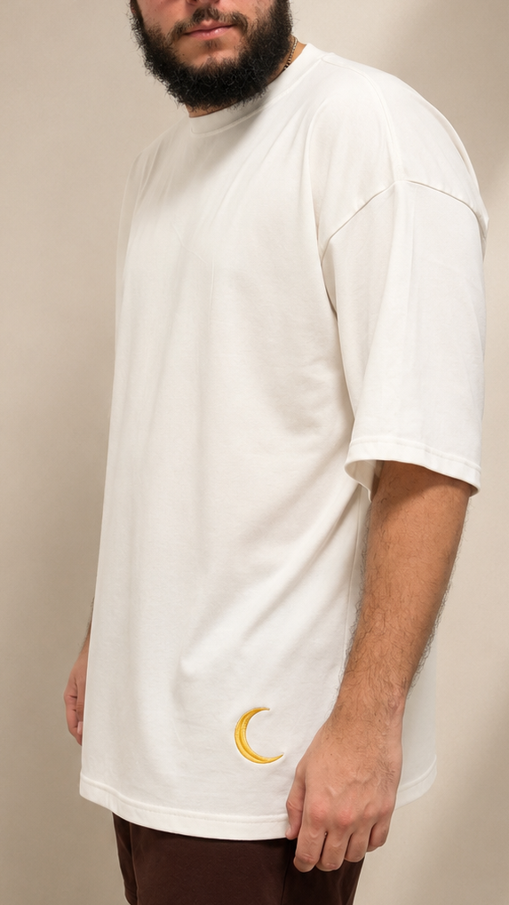 ÉLAN Oversized Tee
